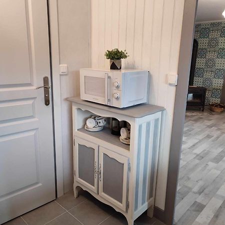 Chalet Dans La Foret....Adorable 1 Bedroom Chalet Surrounded By Woodland Pressignac Eksteriør bilde